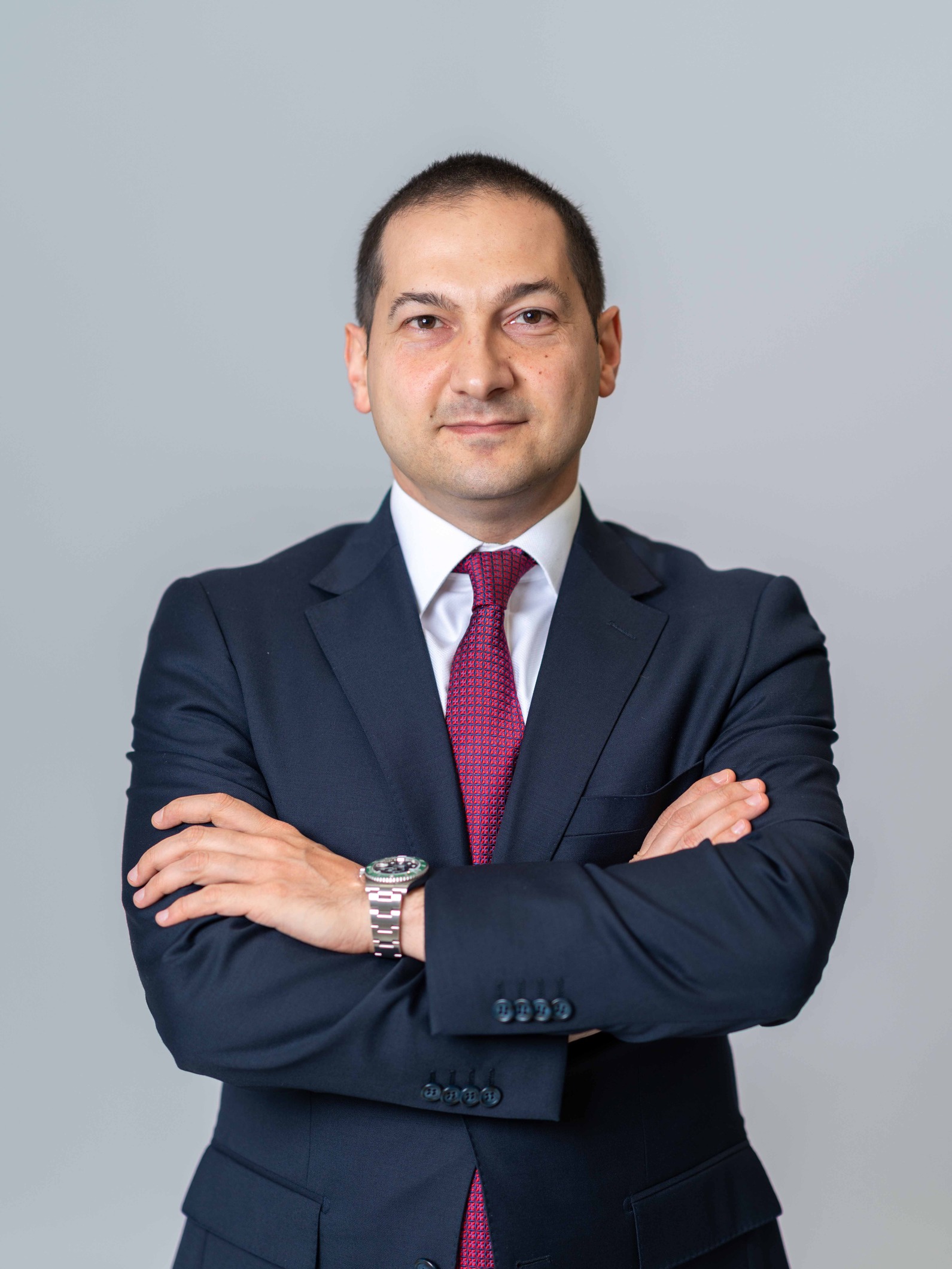 ARTAK OGANESIAN, ESQ.